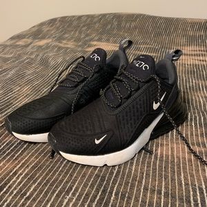 Nike Air Max 270 Black Size 7